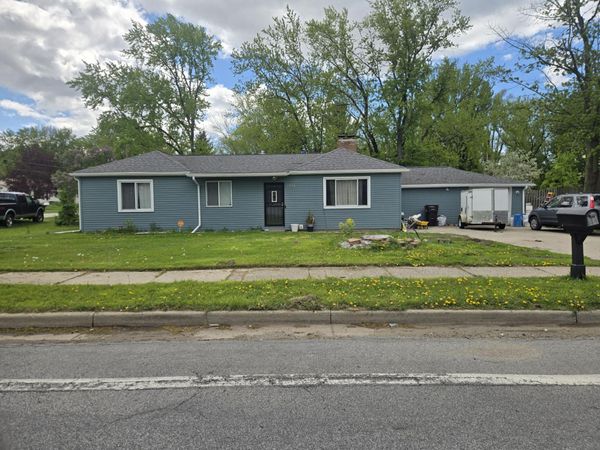 1378 36th Street SE, Grand Rapids, MI 49508