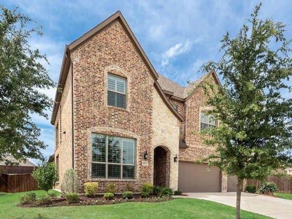 884 Gold Finch Lane, Forney, TX 75126