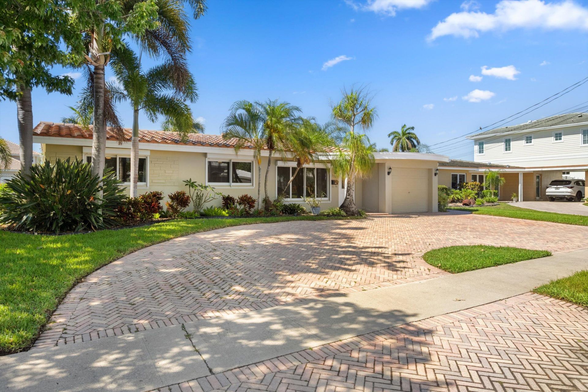 330 SE 9th Court, Pompano Beach, FL 33060 Photo
