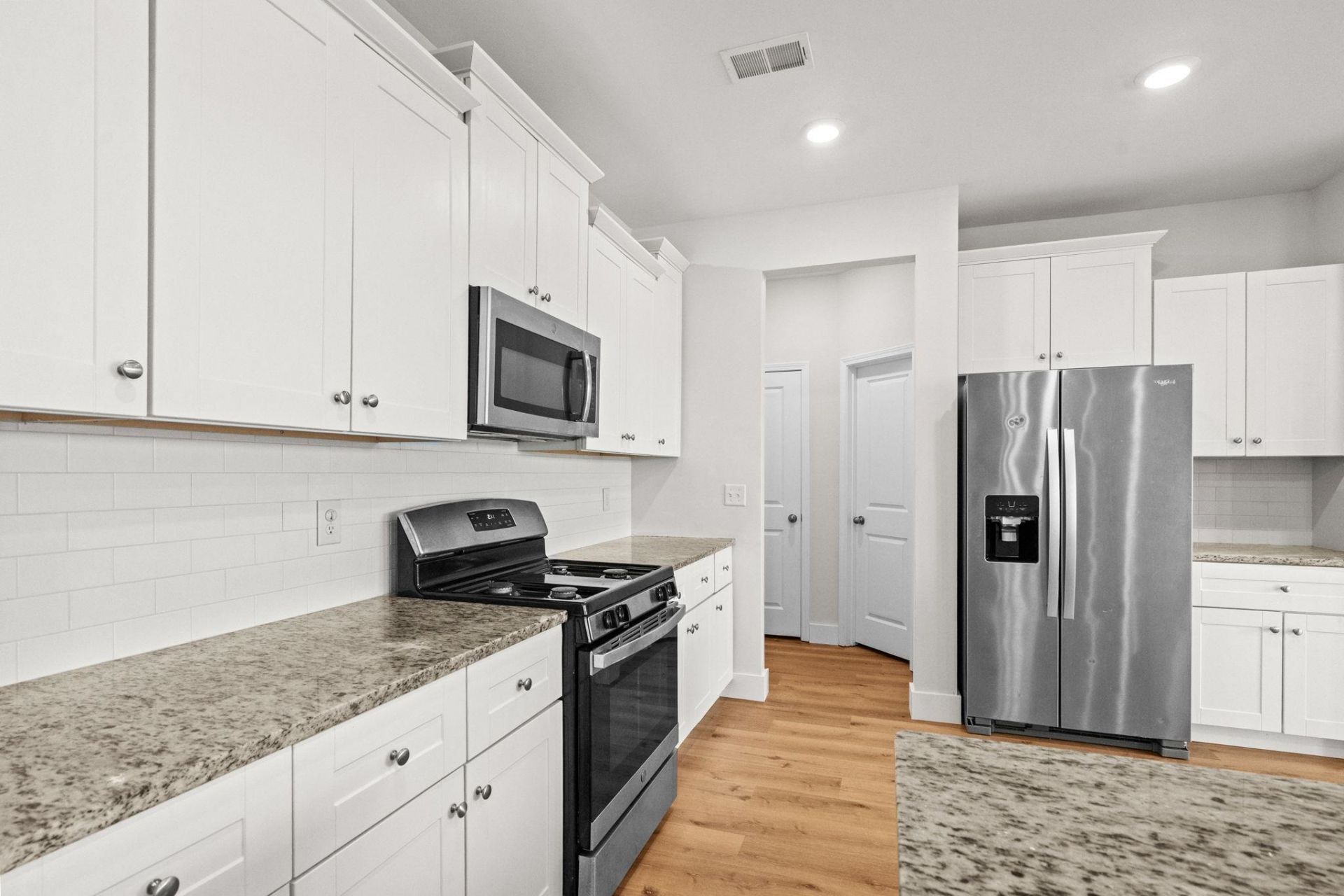 1091 Harbison Circle Photo 24