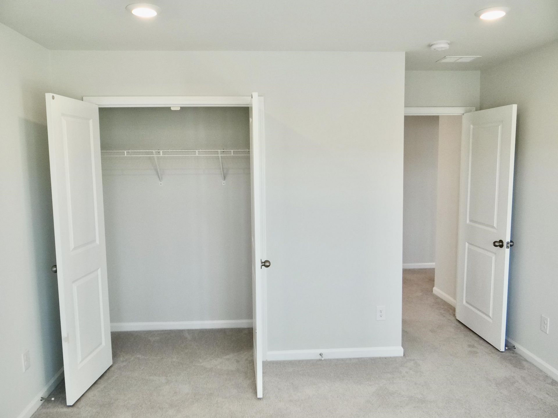 1091 Harbison Circle Photo 33