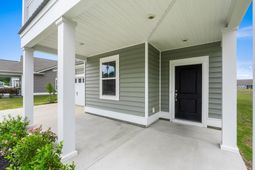 1091 Harbison Circle photo 4