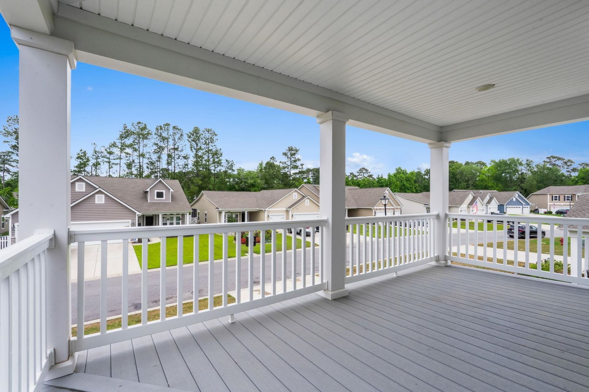 1091 Harbison Circle Photo 7