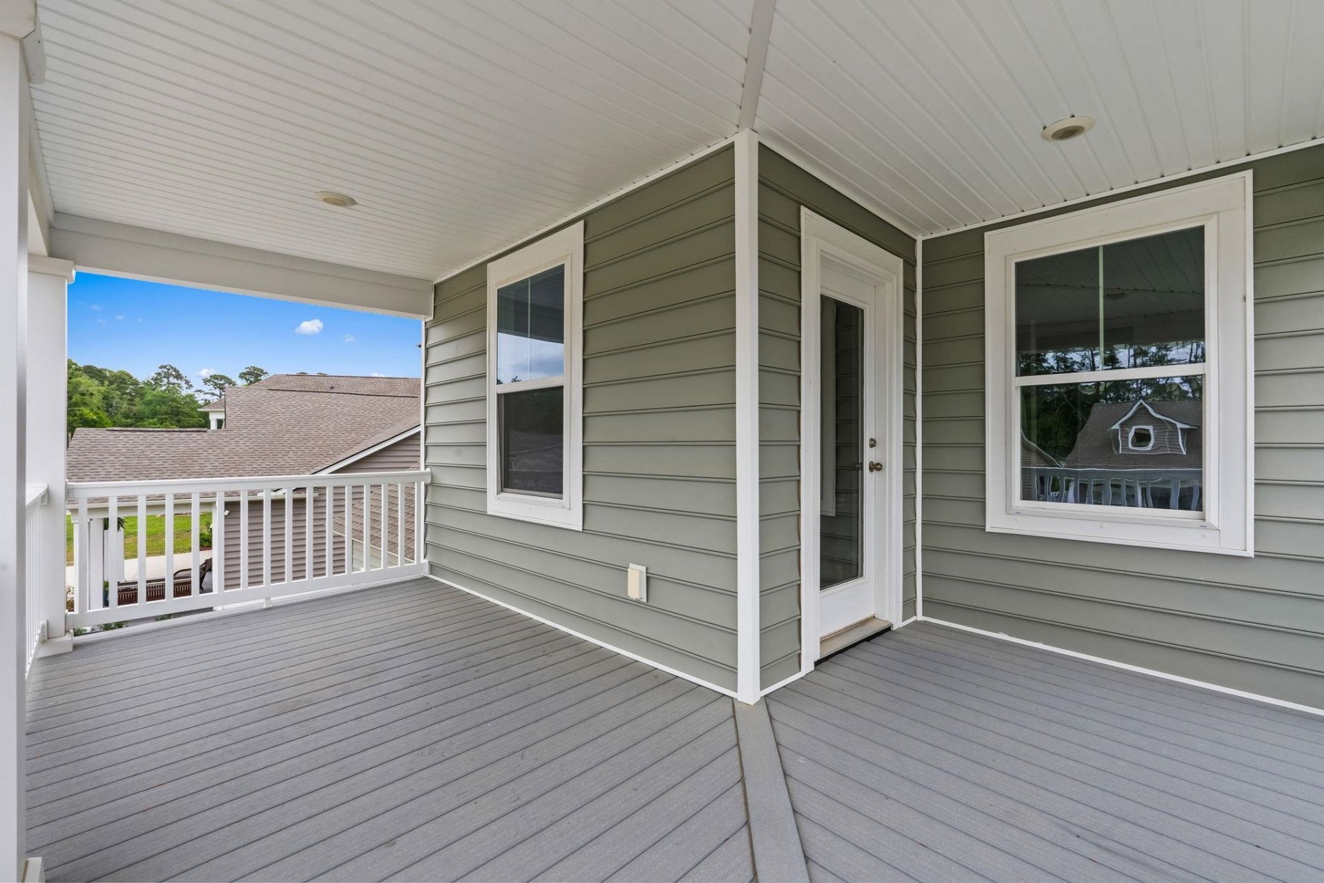 1091 Harbison Circle Photo 8