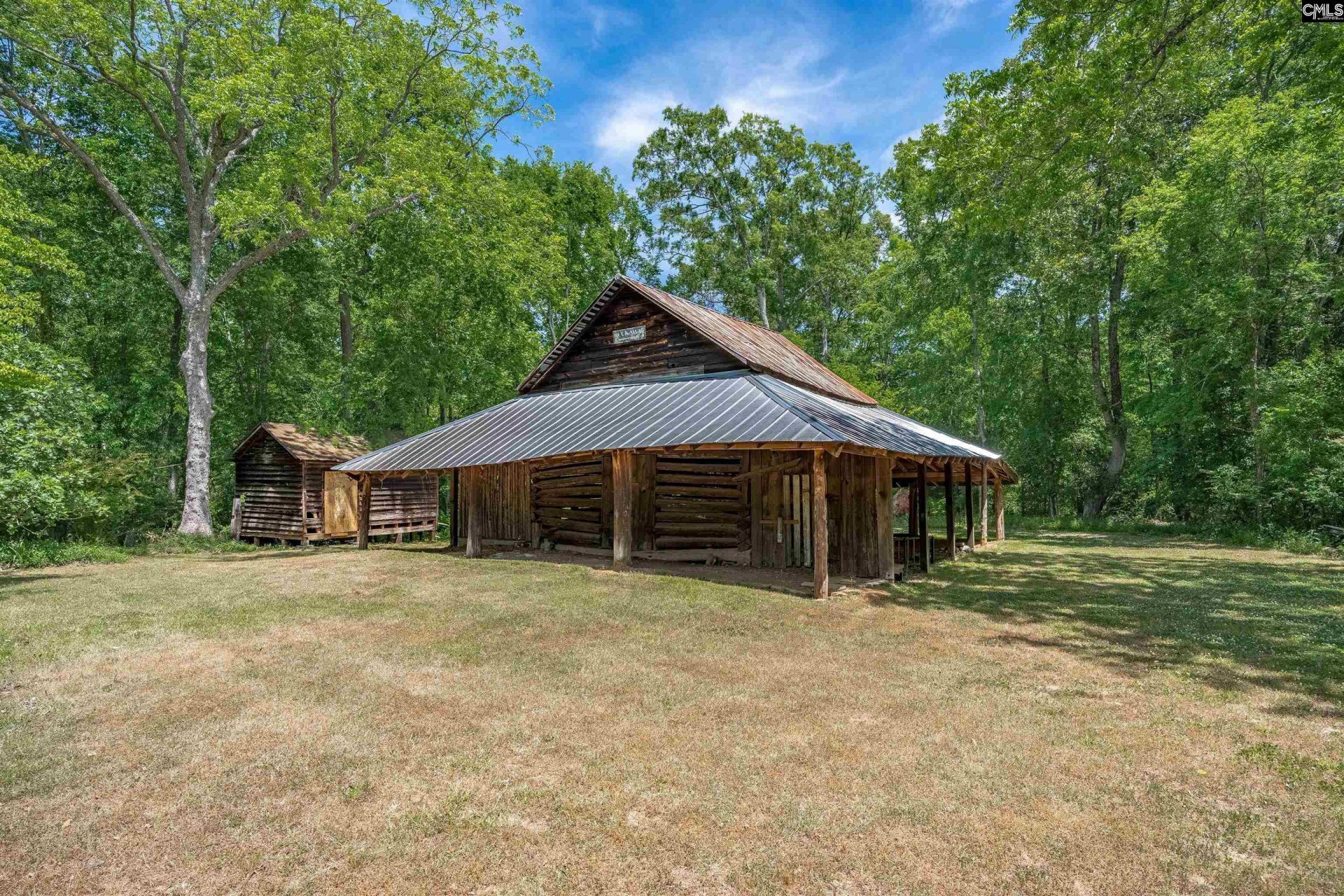 157 Hiller Road  Photo 10