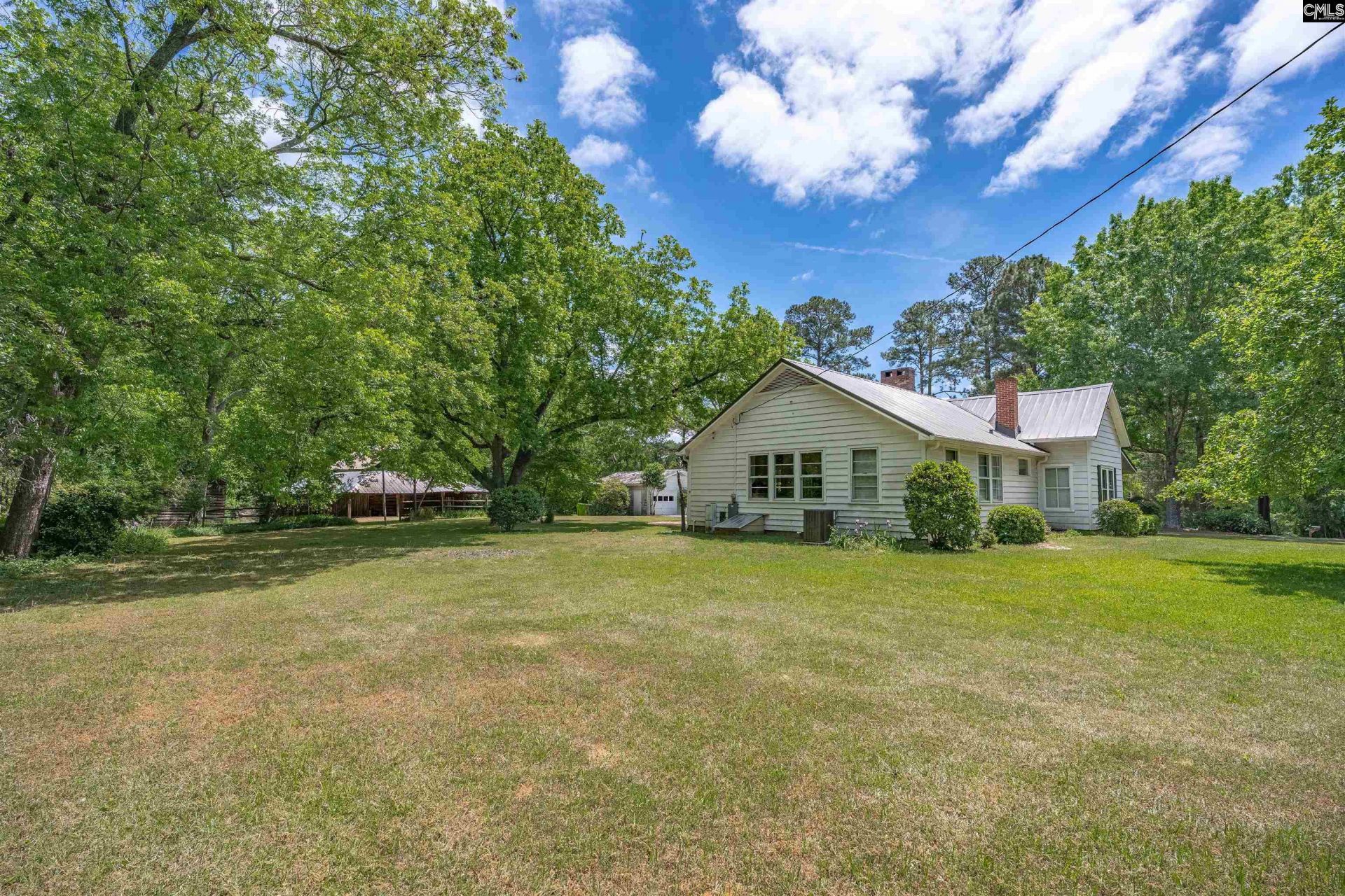 157 Hiller Road  Photo 11