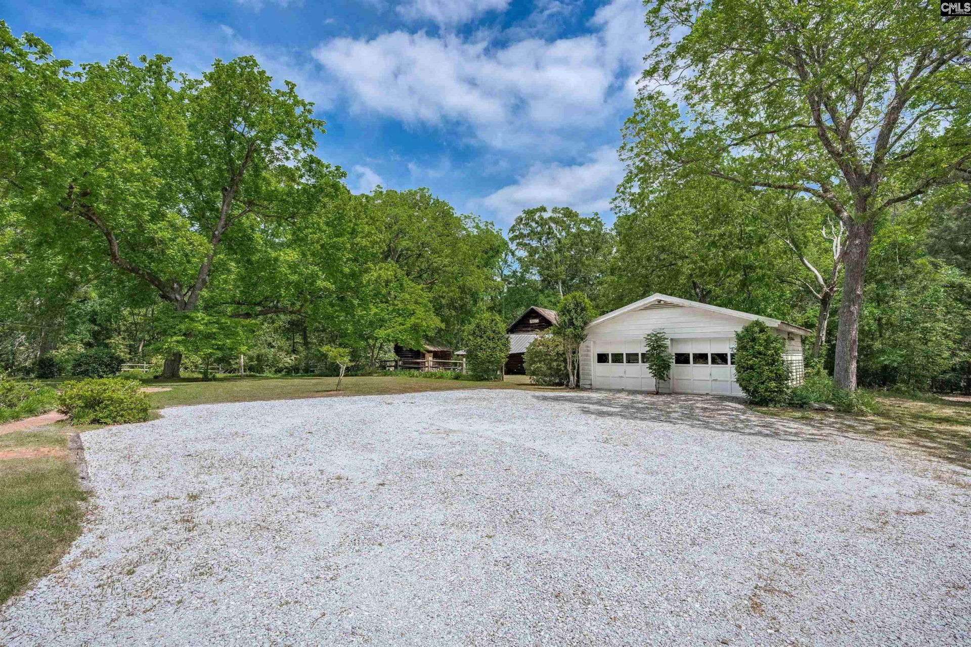 157 Hiller Road  Photo 13