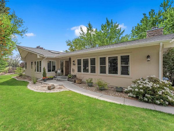 1200 N Beverly Dr, Eagle, ID 83616