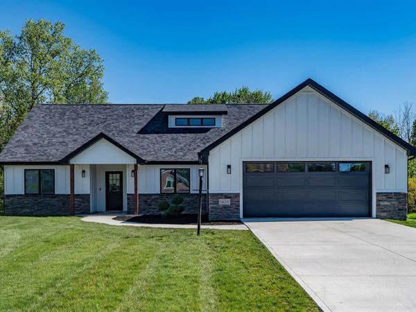 11618 Yellowstone Trail, Harlan, IN 46743