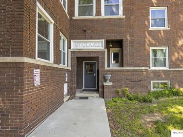 2315 Harney Street, Unit 100, Omaha, NE 68102