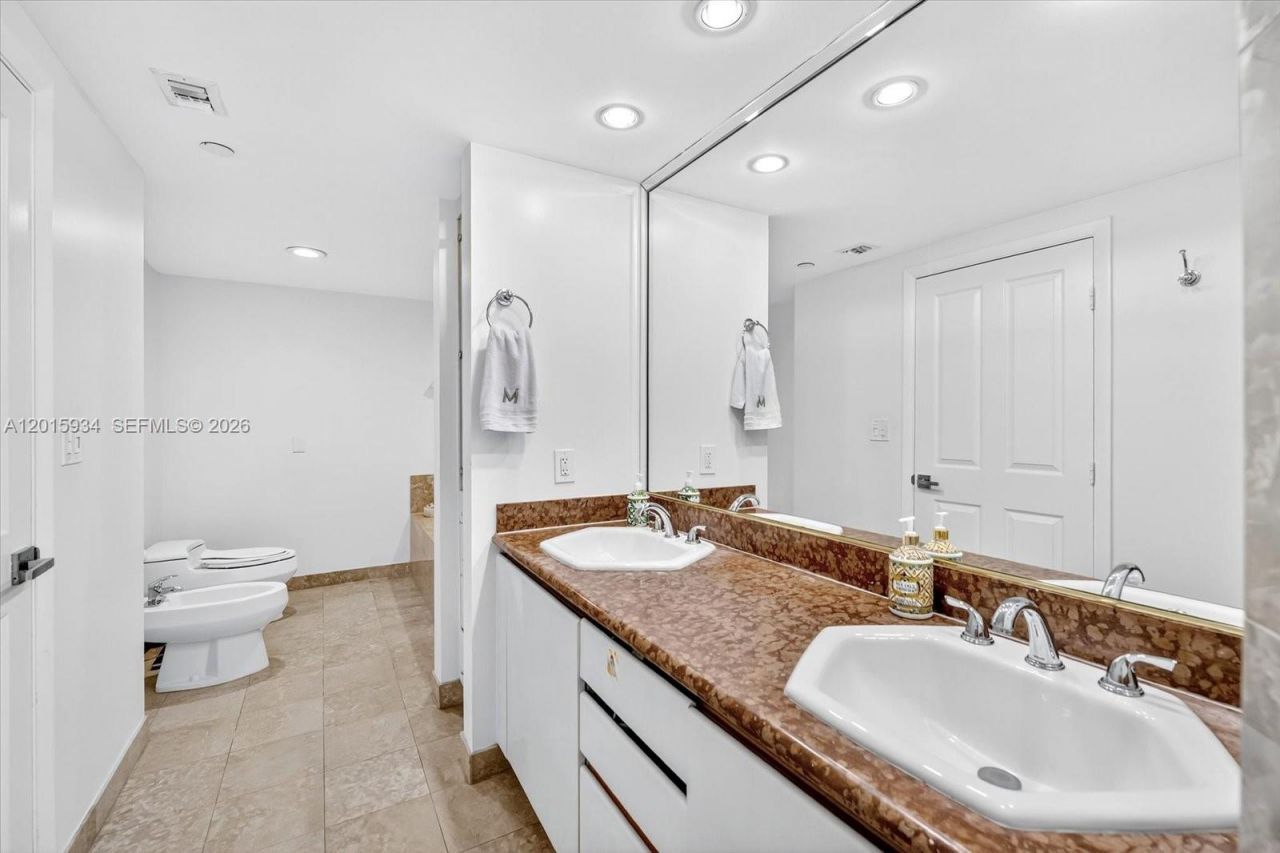 2127 Brickell Ave , Unit 2005, Miami, FL 33129 Photo
