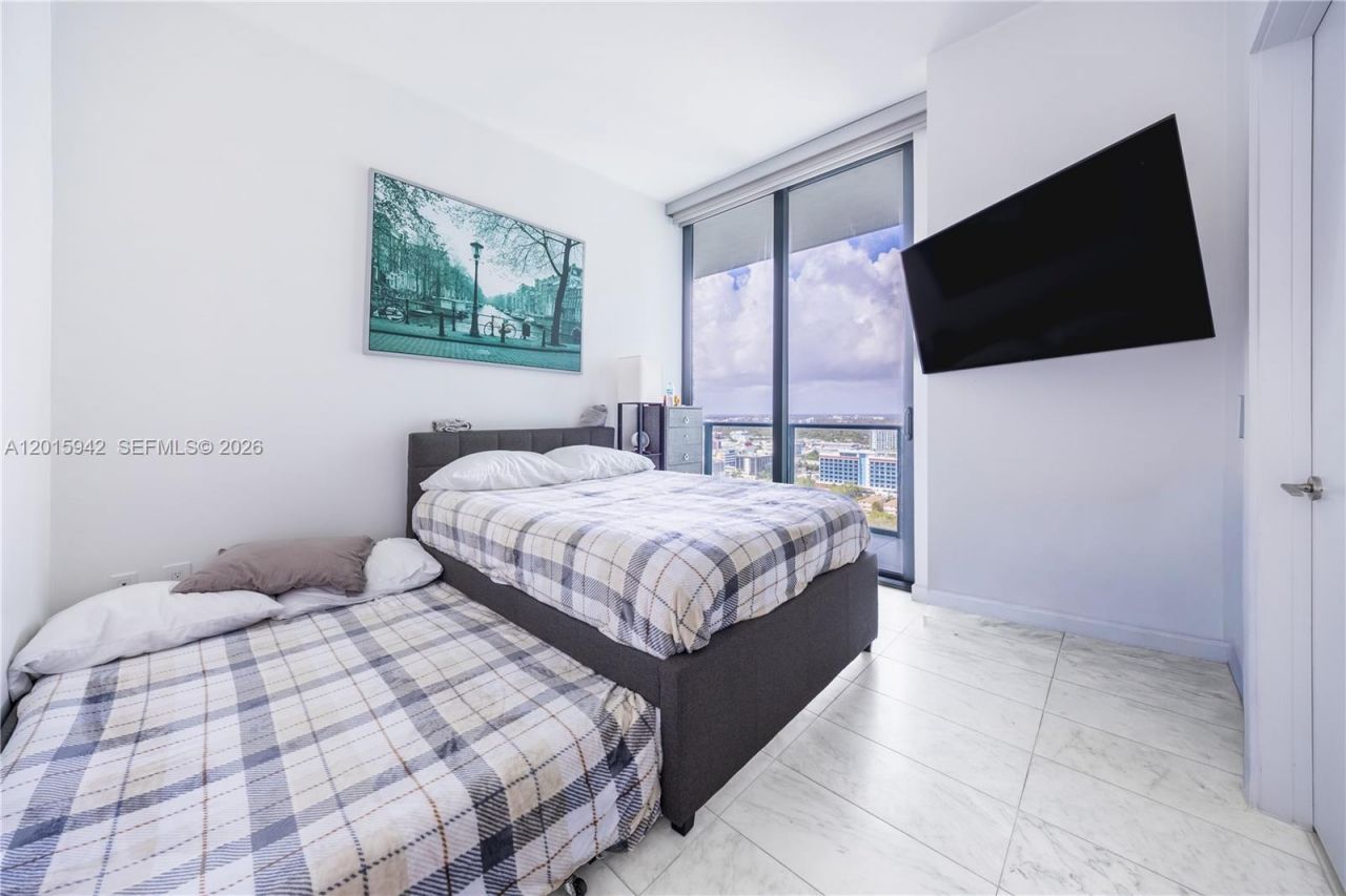 480 NE 31st St, Unit 2407, Miami, FL 33137 Photo