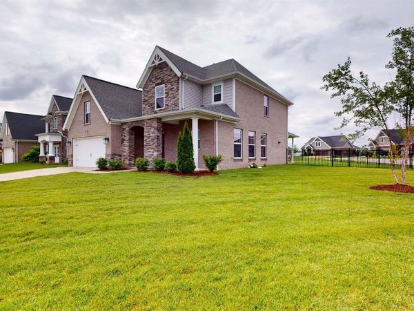 5645 Belmont Drive, Newburgh, IN 47630