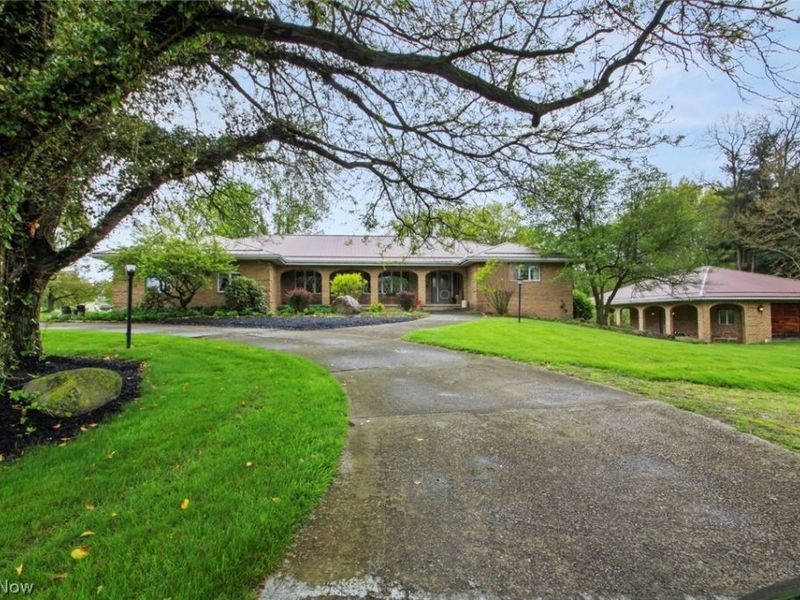 8243 N Lima Road, Poland, OH 44514 Photo 1