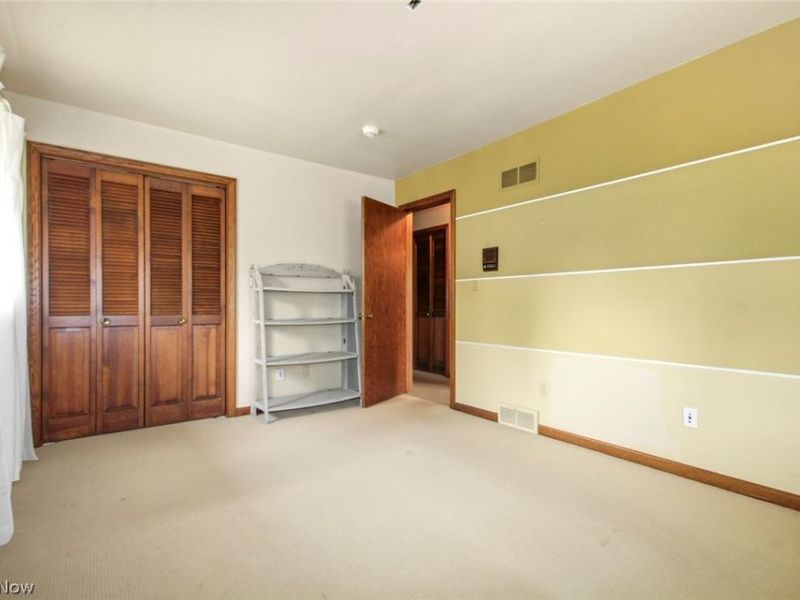 8243 N Lima Road, Poland, OH 44514 Photo 26