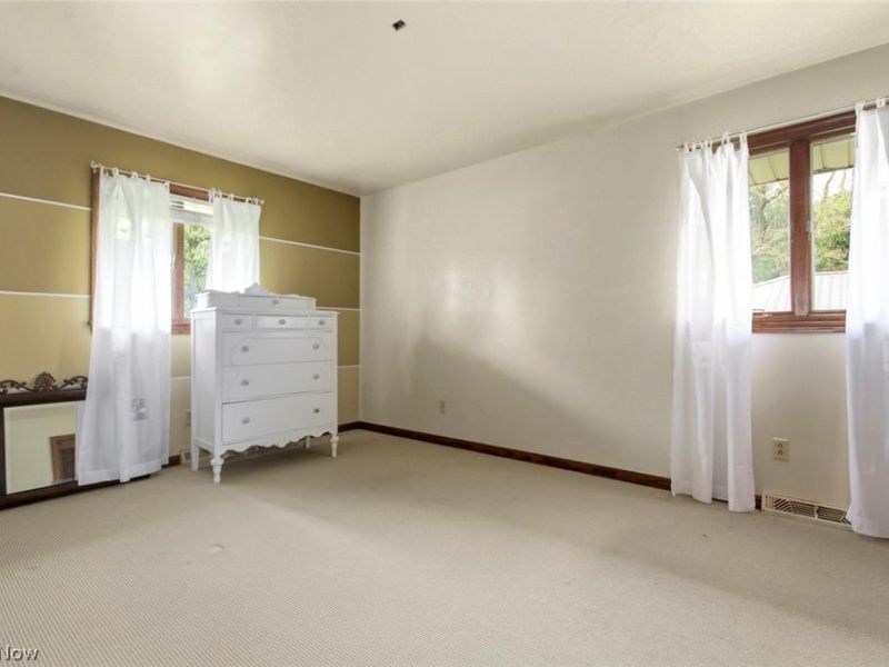 8243 N Lima Road, Poland, OH 44514 Photo 27