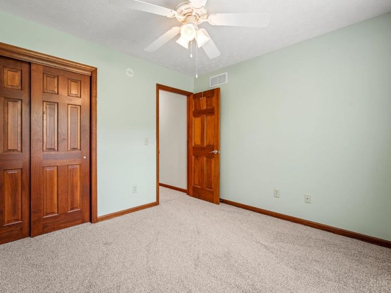 309 Sharon, Middletown, OH 45042 Photo 22