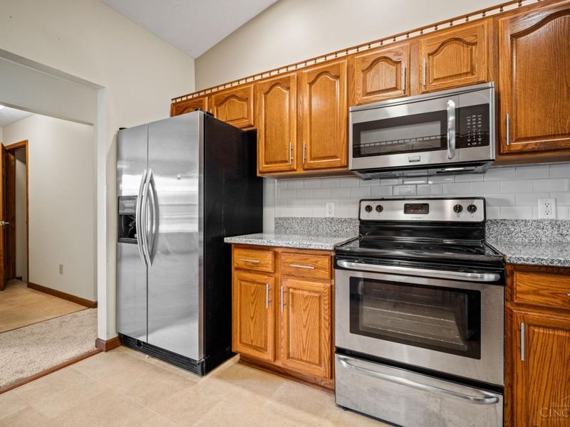 309 Sharon, Middletown, OH 45042 Photo 9