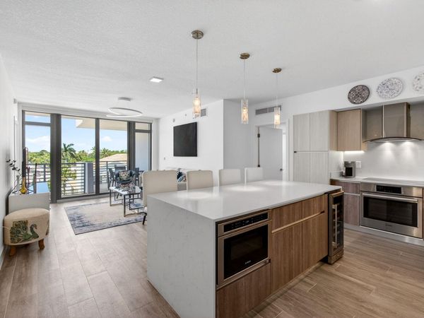 111 SE 1st Avenue, Unit 406, Delray Beach, FL 33444