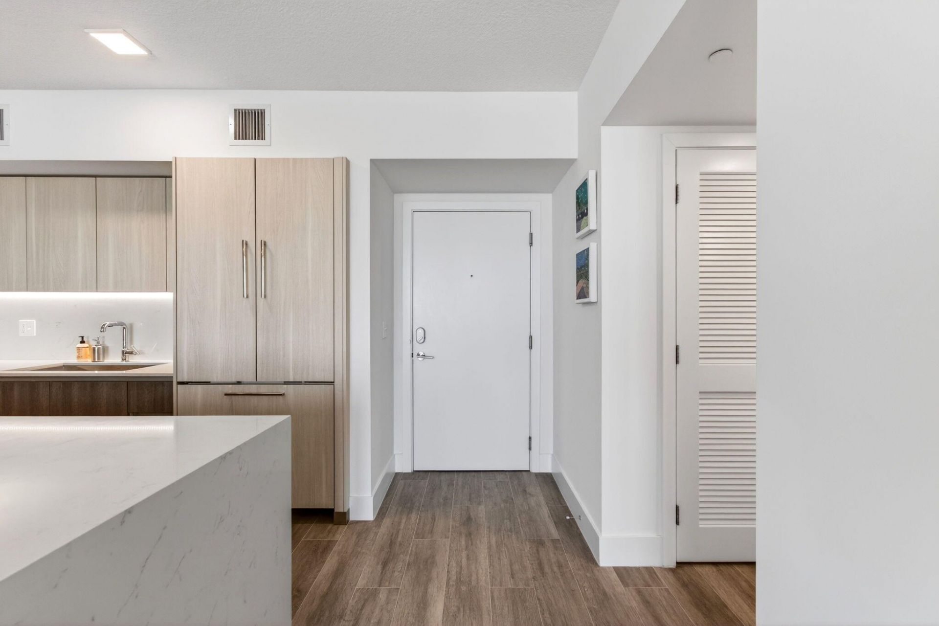 111 SE 1st Avenue, Unit 406, Delray Beach, FL 33444 Photo