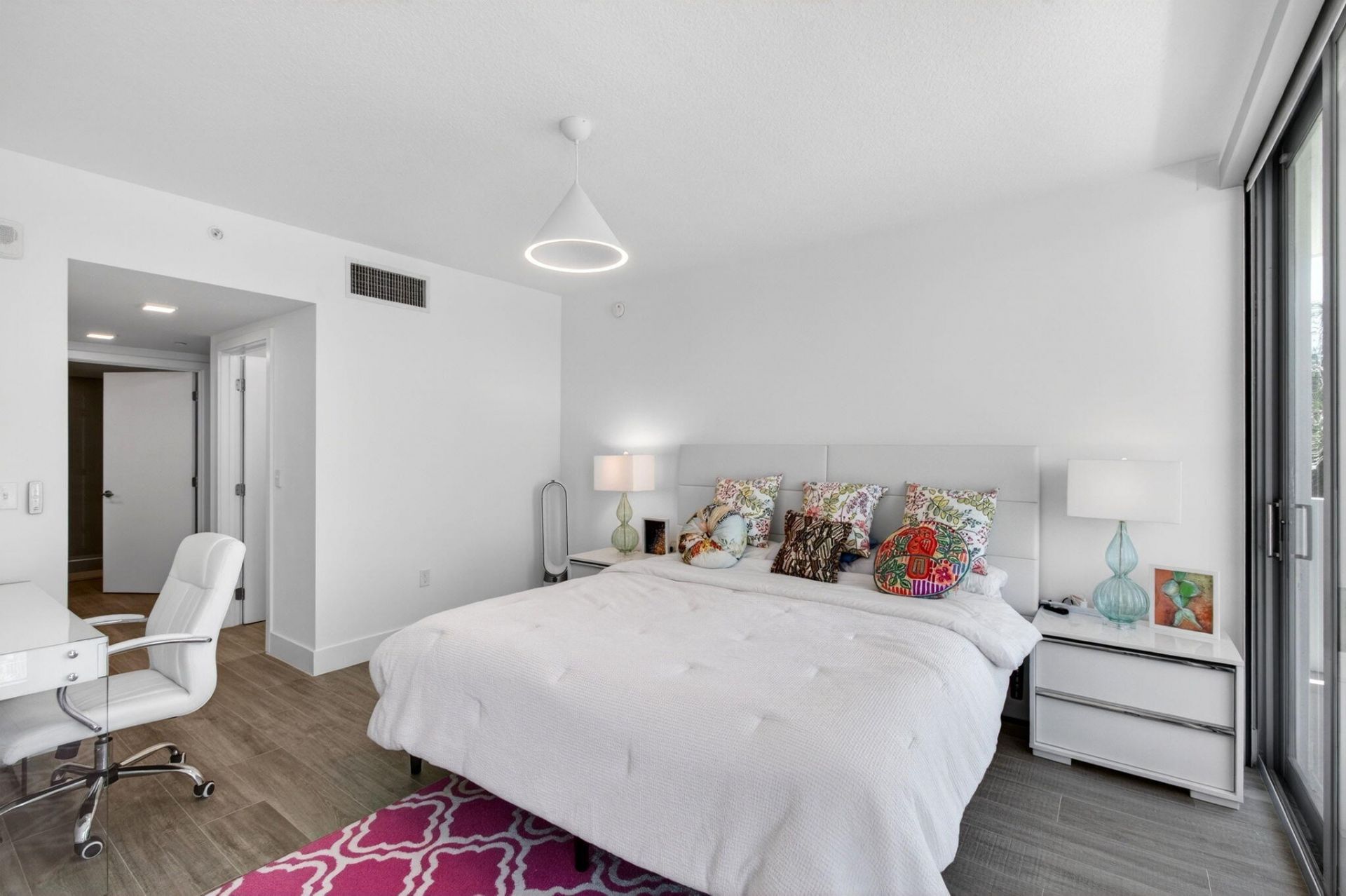 111 SE 1st Avenue, Unit 406, Delray Beach, FL 33444 Photo