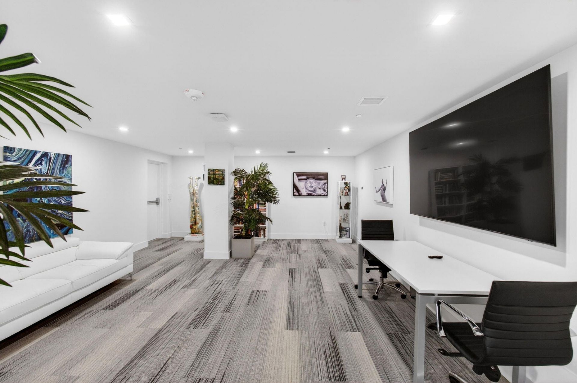111 SE 1st Avenue, Unit 406, Delray Beach, FL 33444 Photo