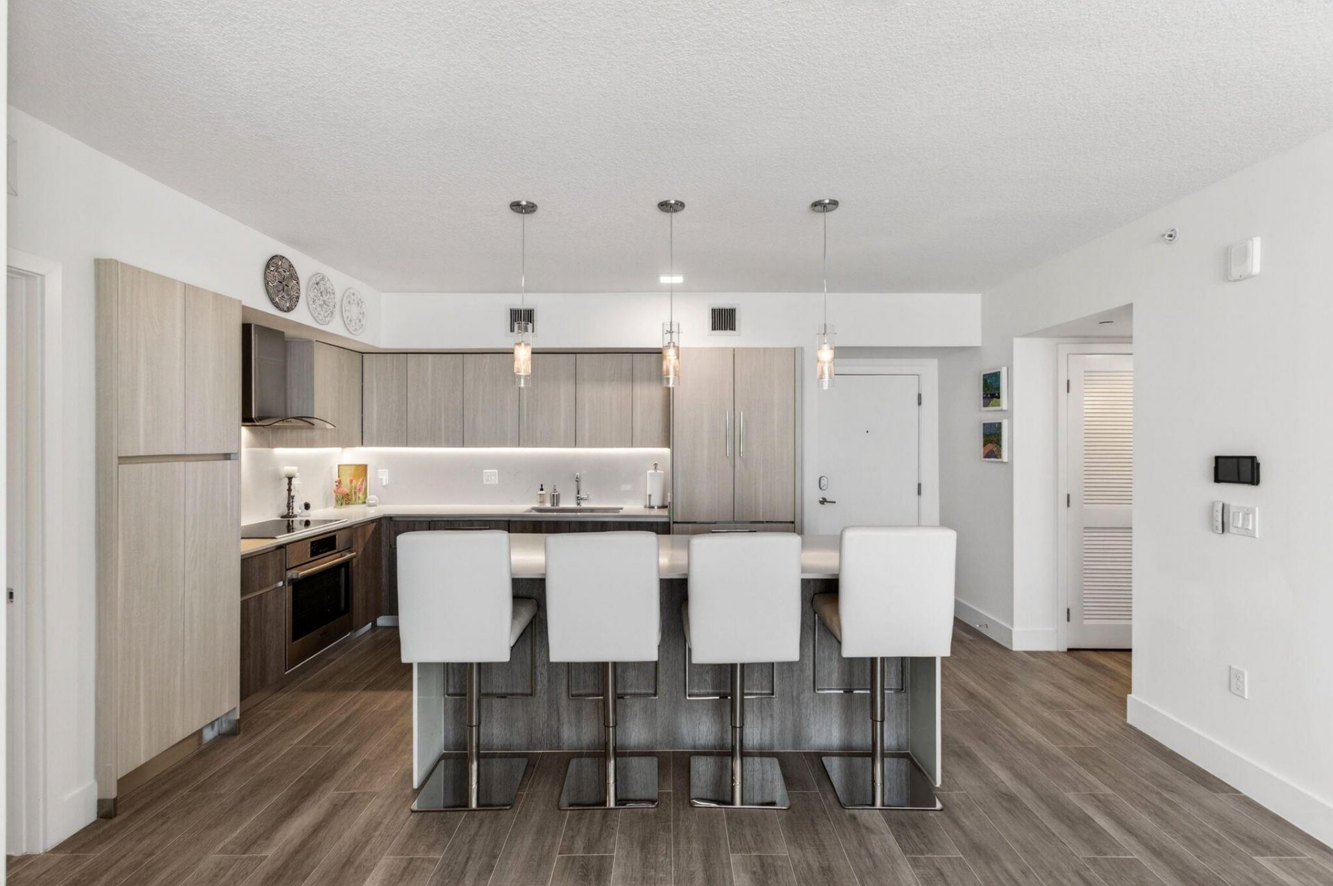 111 SE 1st Avenue, Unit 406, Delray Beach, FL 33444 Photo