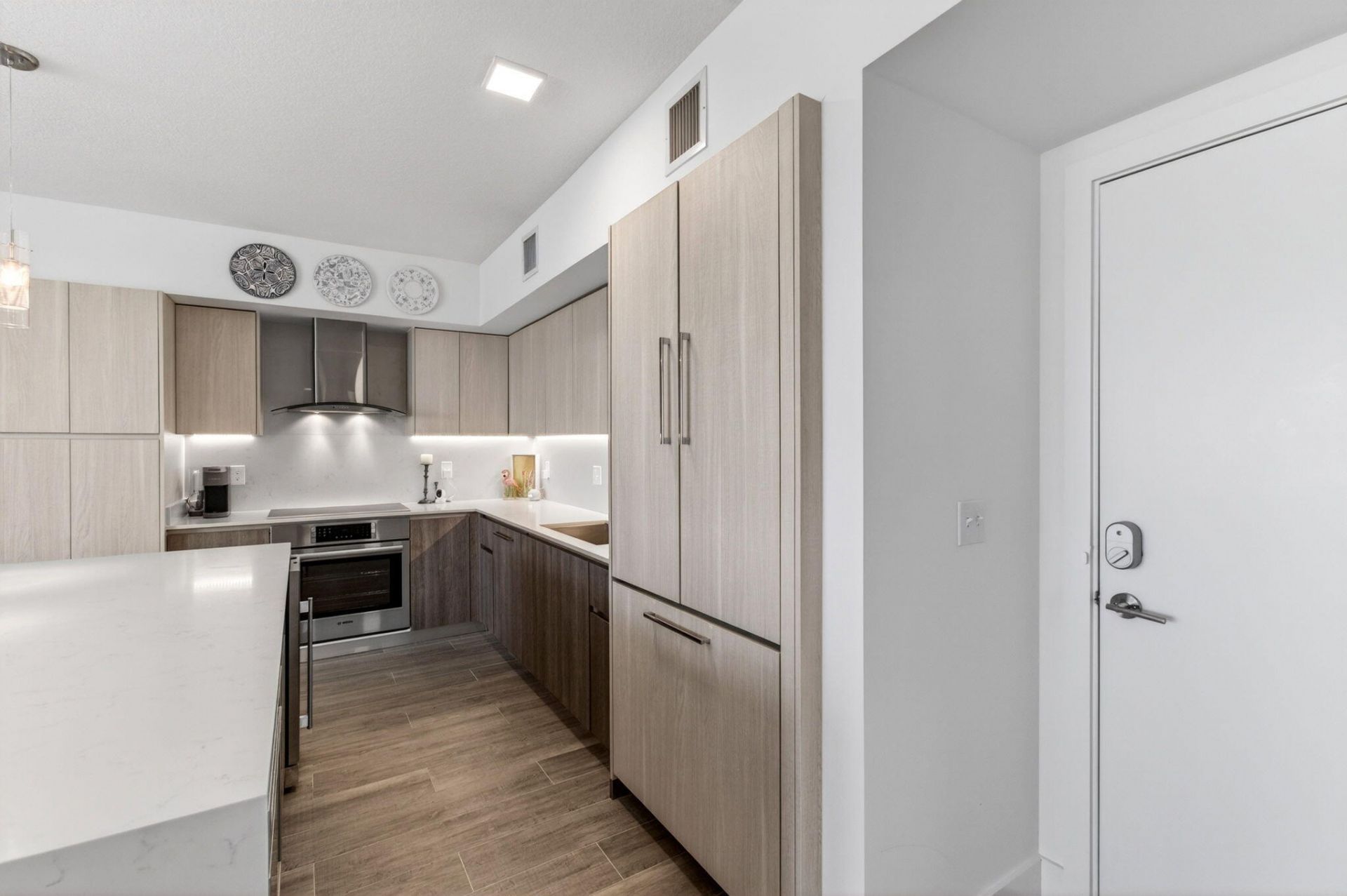 111 SE 1st Avenue, Unit 406, Delray Beach, FL 33444 Photo