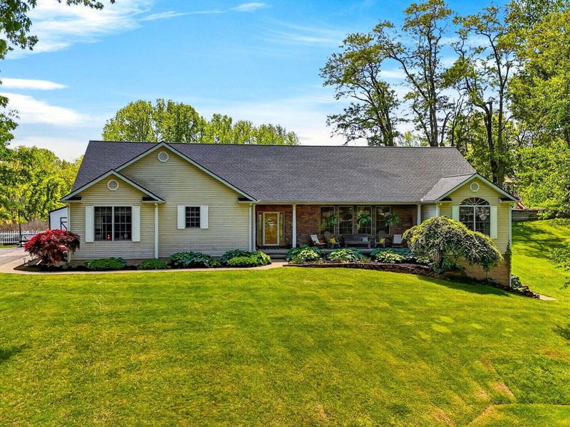 475 Coonpath Road NW, Lancaster, OH 43130 Photo 2