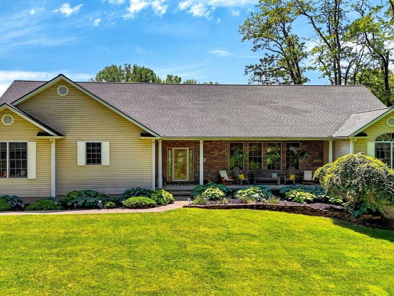 475 Coonpath Road NW, Lancaster, OH 43130 Photo 3