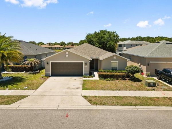 5109 BALLARK STREET , MOUNT DORA, FL 32757