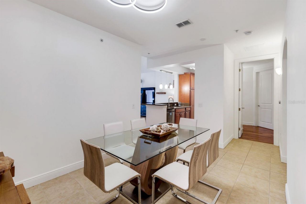 8011 Via Monte Carlo Way, Unit 2111, Estero, FL 33928 Photo