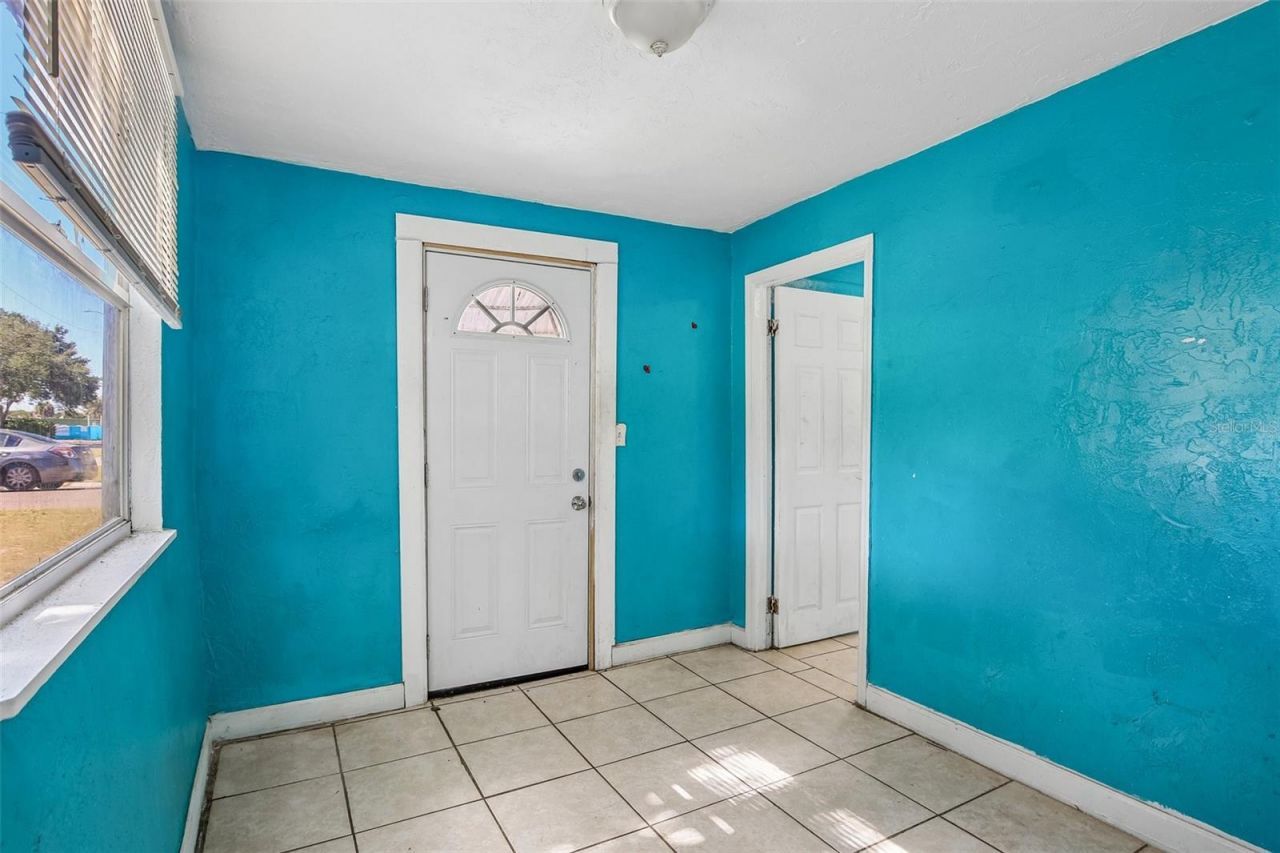 3201 Freemont Terrace S, Saint Petersburg, FL 33712 Photo