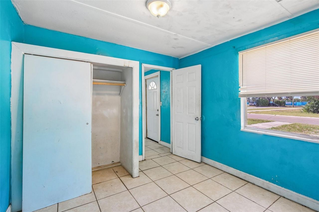 3201 Freemont Terrace S, Saint Petersburg, FL 33712 Photo