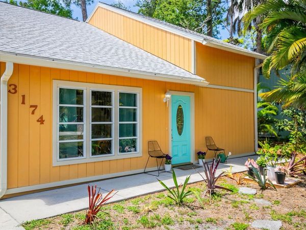 3174 PEACHTREE STREET, SARASOTA, FL 34231