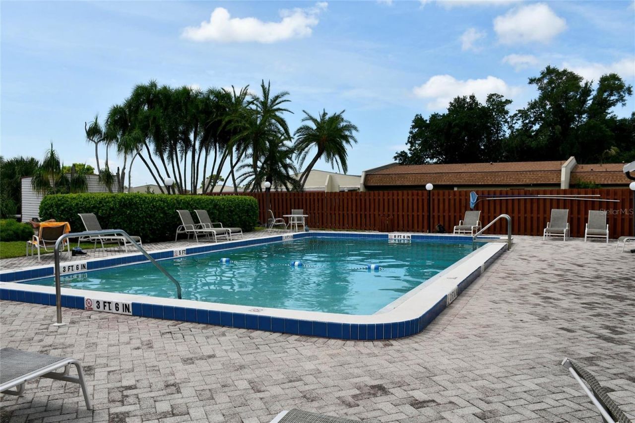 6300 S Pointe Boulevard, Unit 327, Fort Myers, FL 33919 Photo