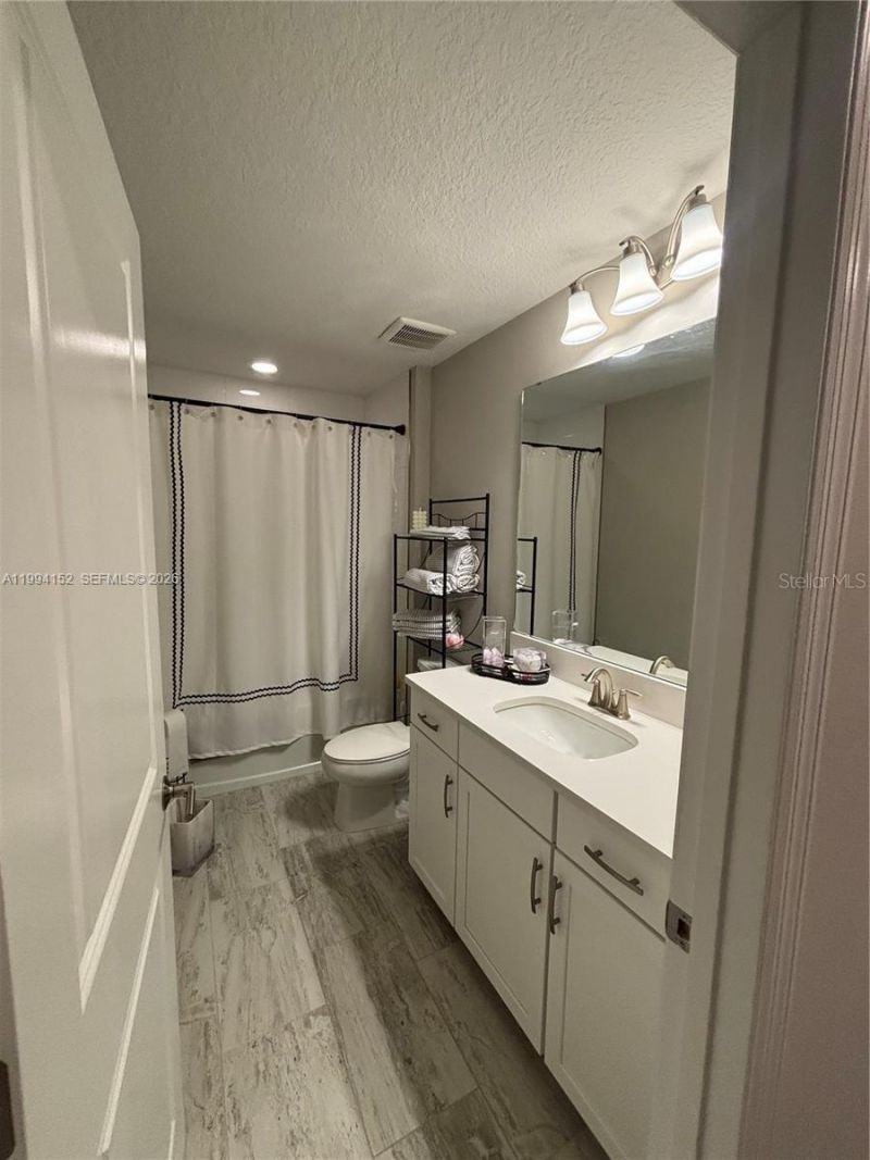 9173 Warm Springs Circle, Parrish, FL 34219 Photo