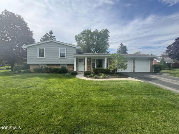 5841 Jeffrey Lane, Sylvania, OH 43560