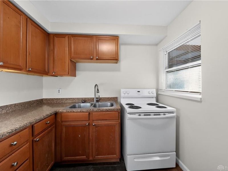 1456 Pershing Boulevard, Dayton, OH 45410 Photo 11