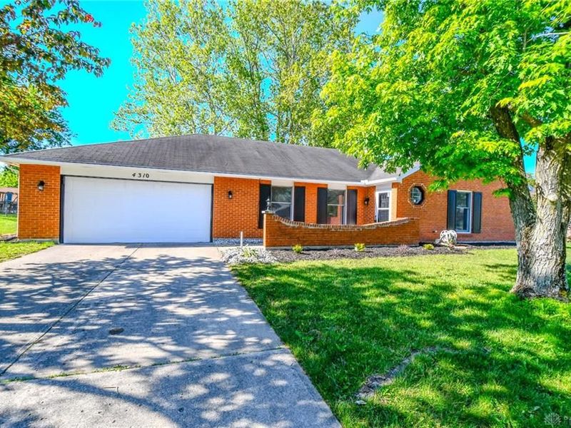 4310 Parkview Avenue, Englewood, OH 45322 Photo 2