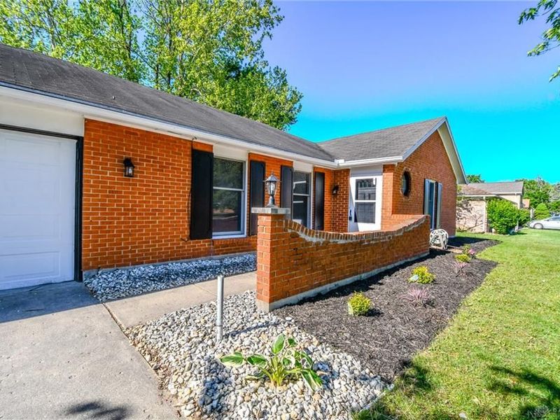 4310 Parkview Avenue, Englewood, OH 45322 Photo 4