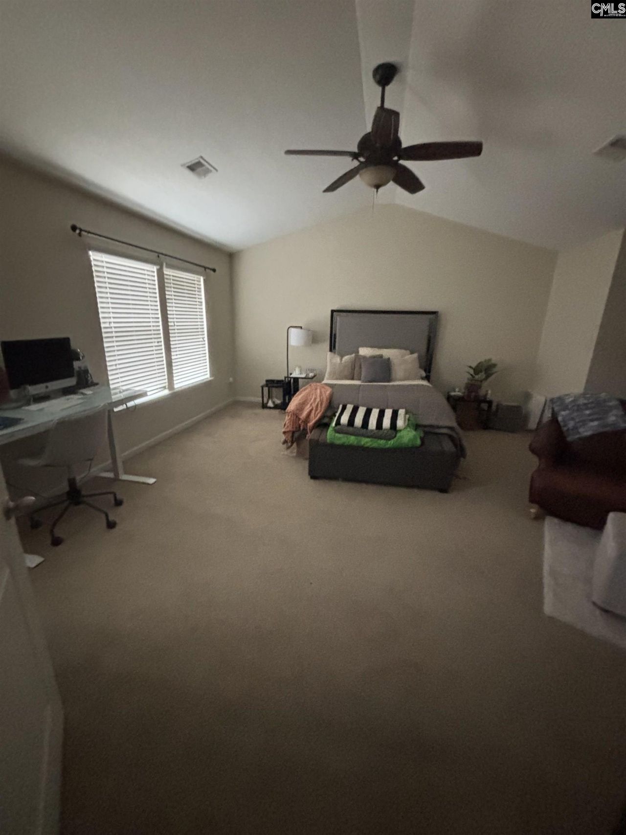 1773 Nicholas Drive  Photo 4