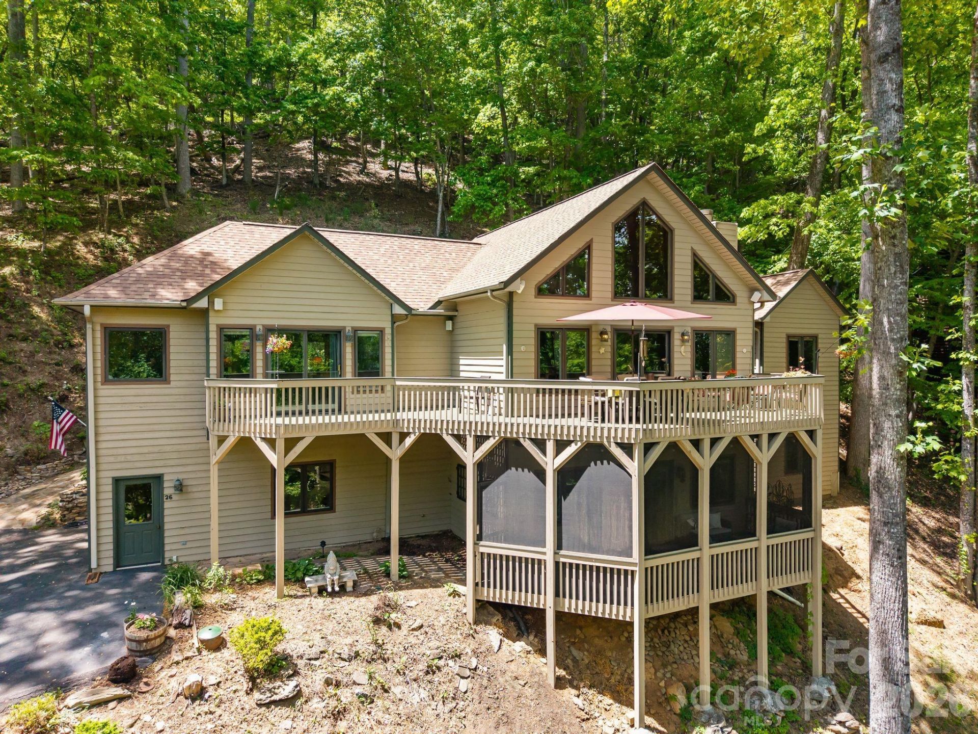 26 Walnut Drive, Mills River, NC 28759 Main Photo
