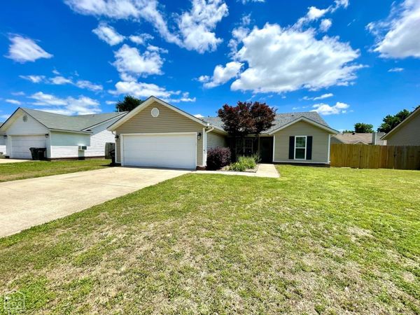 2520 Britton Drive, Jonesboro, AR 72405