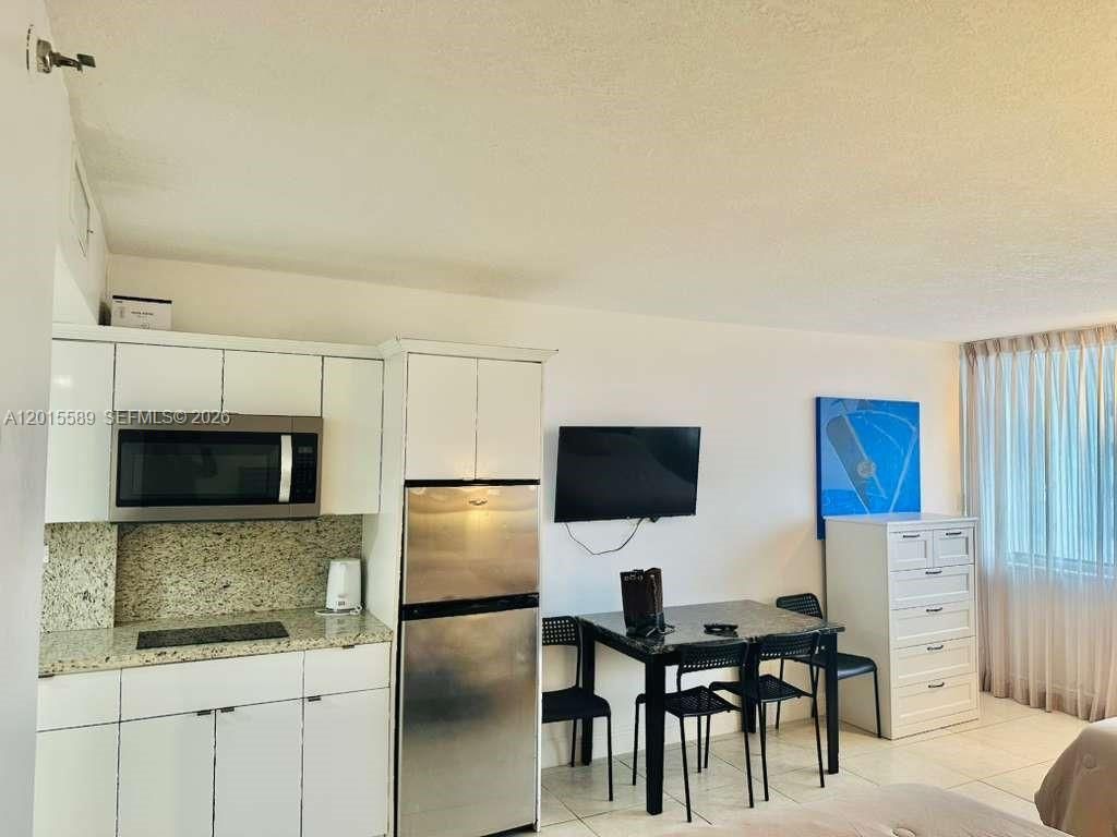 19201 Collins Ave, Unit 841, Sunny Isles Beach, FL 33160 Photo