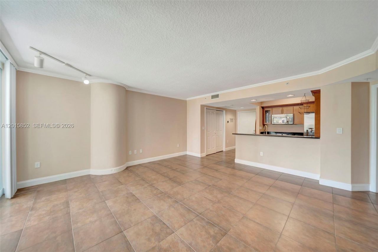 401 SW 4th Ave, Unit 203, Fort Lauderdale, FL 33315 Photo