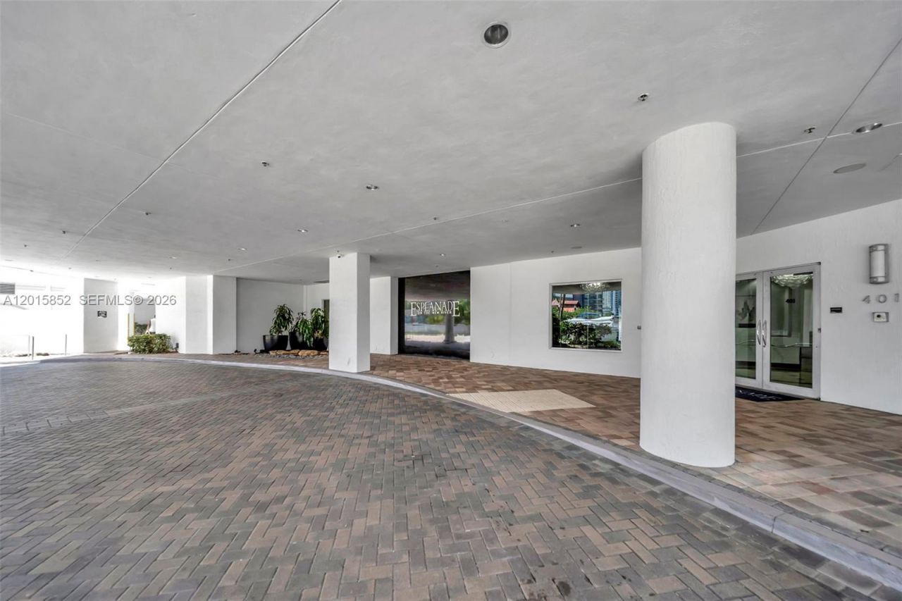 401 SW 4th Ave, Unit 203, Fort Lauderdale, FL 33315 Photo