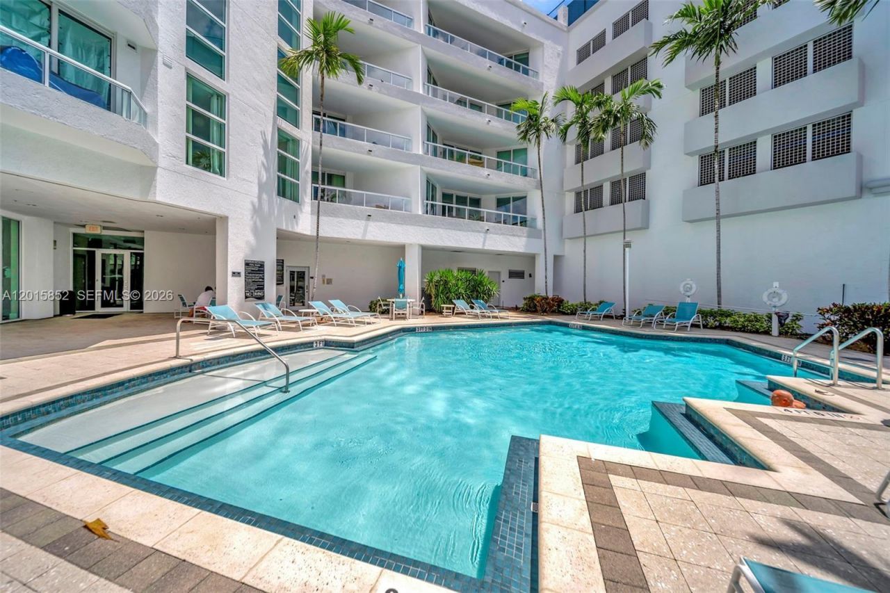 401 SW 4th Ave, Unit 203, Fort Lauderdale, FL 33315 Photo