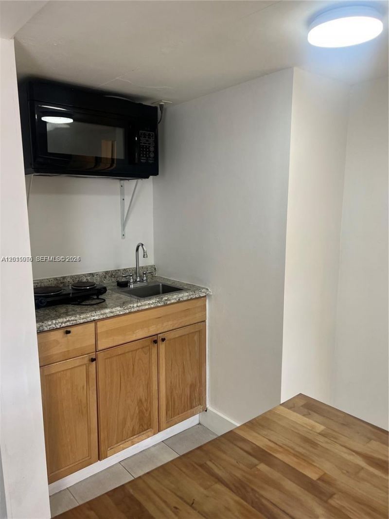 1937 Taylor St, Unit 2, Hollywood, FL 33020 Photo