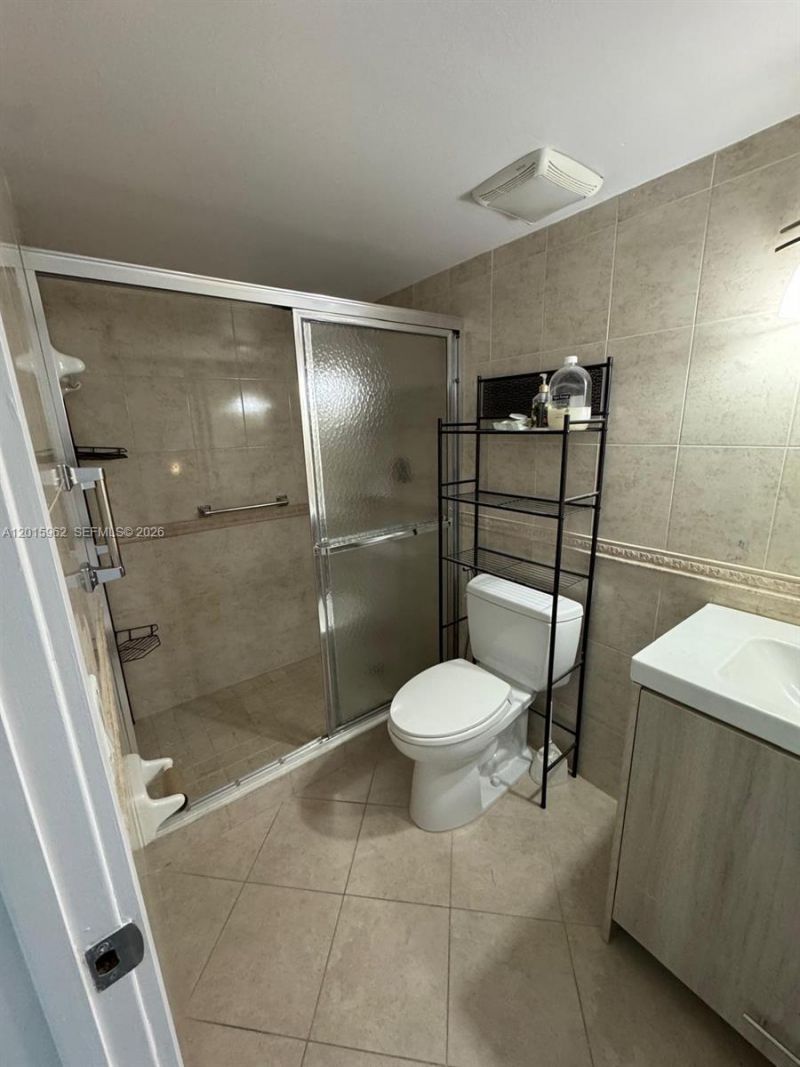 10296 NW 9th St Cir, Unit 202, Miami, FL 33172 Photo